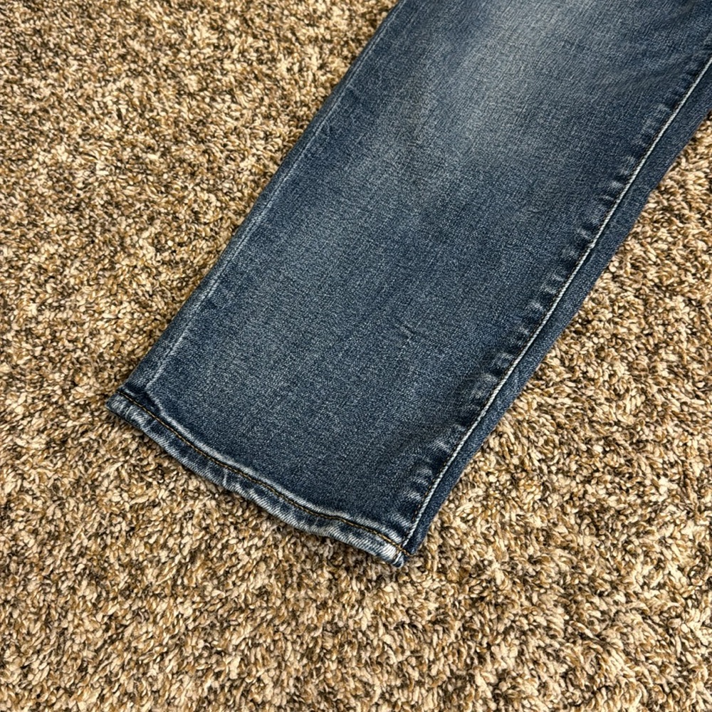 Express Boyfriend Mid Rise Jeans - Picture 2 of 6